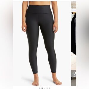 ALO Airlift High waist 7/8 Leggings size small | GREY